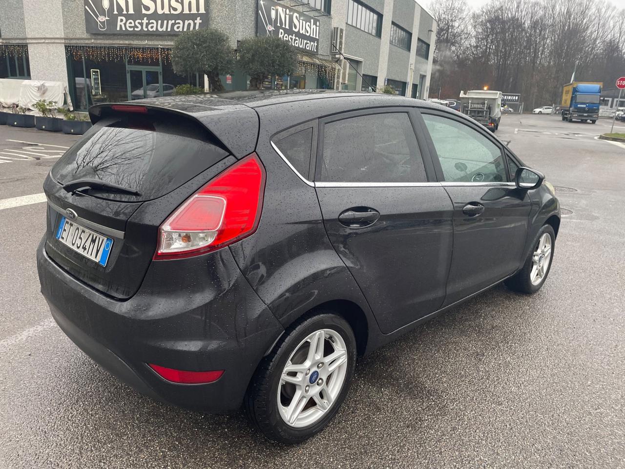 Ford Fiesta 1.5 TDCi 75CV 5 porte Titanium*Nepatentati*Cerchi*