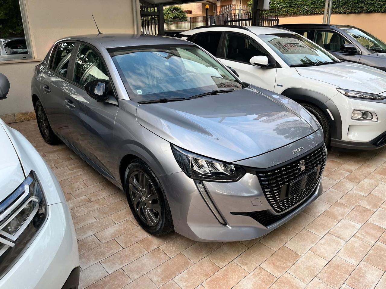 Peugeot 208 BlueHDi 100