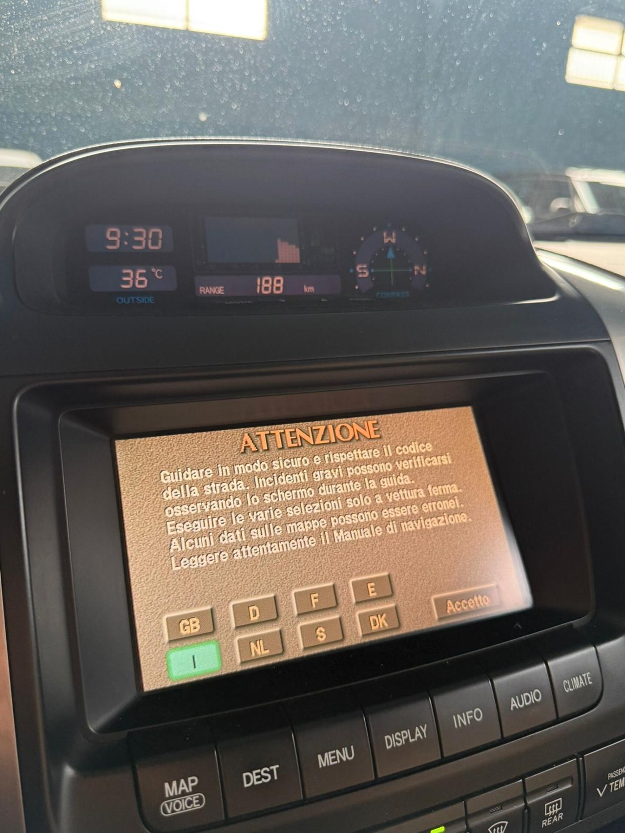 TOYOTA LAND CRUISER GANCIO TRAINO 8POSTI 4X4