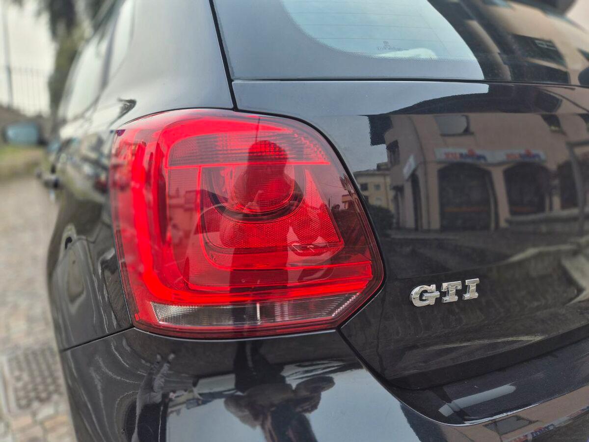 Volkswagen Polo 1.4 tsi Gti 180cv 5p dsg