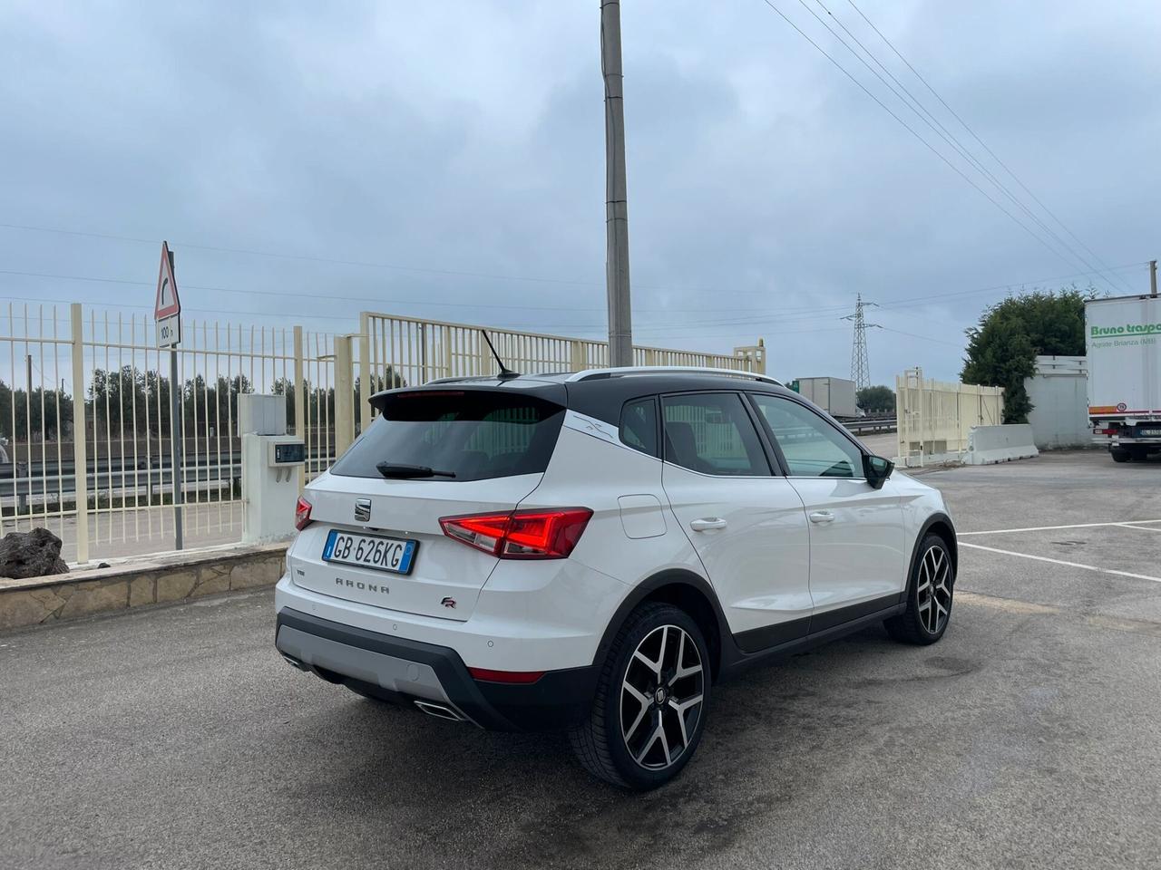 SEAT ARONA 1.0 TGI FR