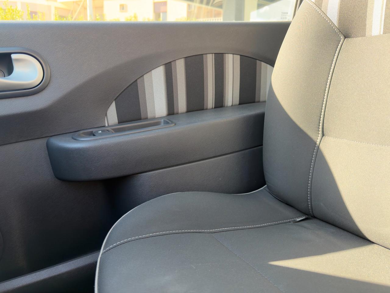 Renault Twingo 1.2 16V Night&Day