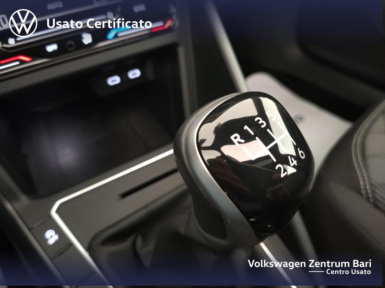 Volkswagen Taigo 1.0 tsi r-line 110cv