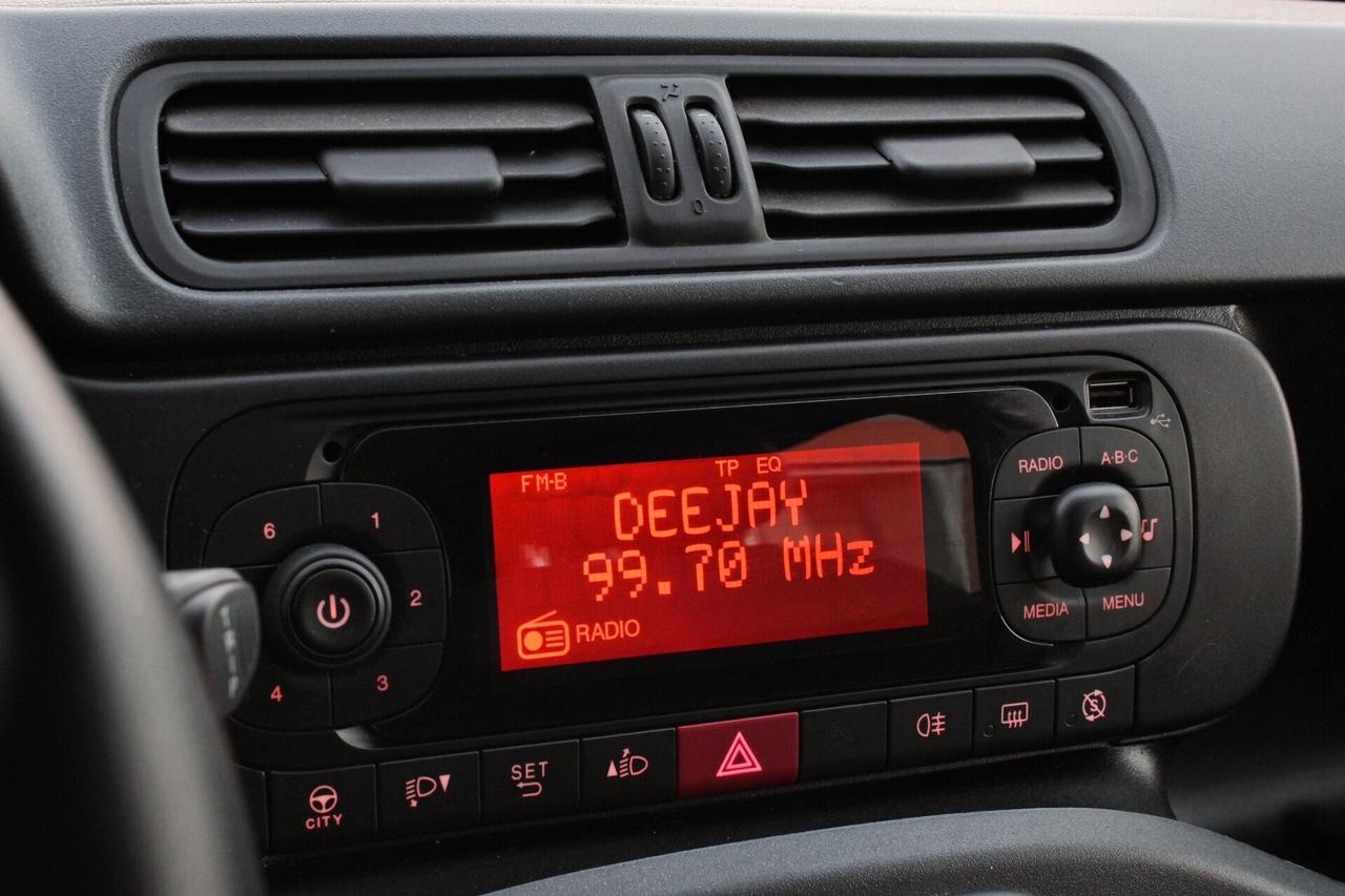 Fiat Panda 1.0 FireFly S&S Hybrid 70CV