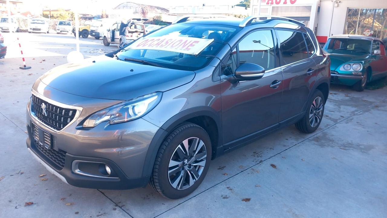 Peugeot 2008 BlueHDi 100 Allure tetto xeno pelle garanzia