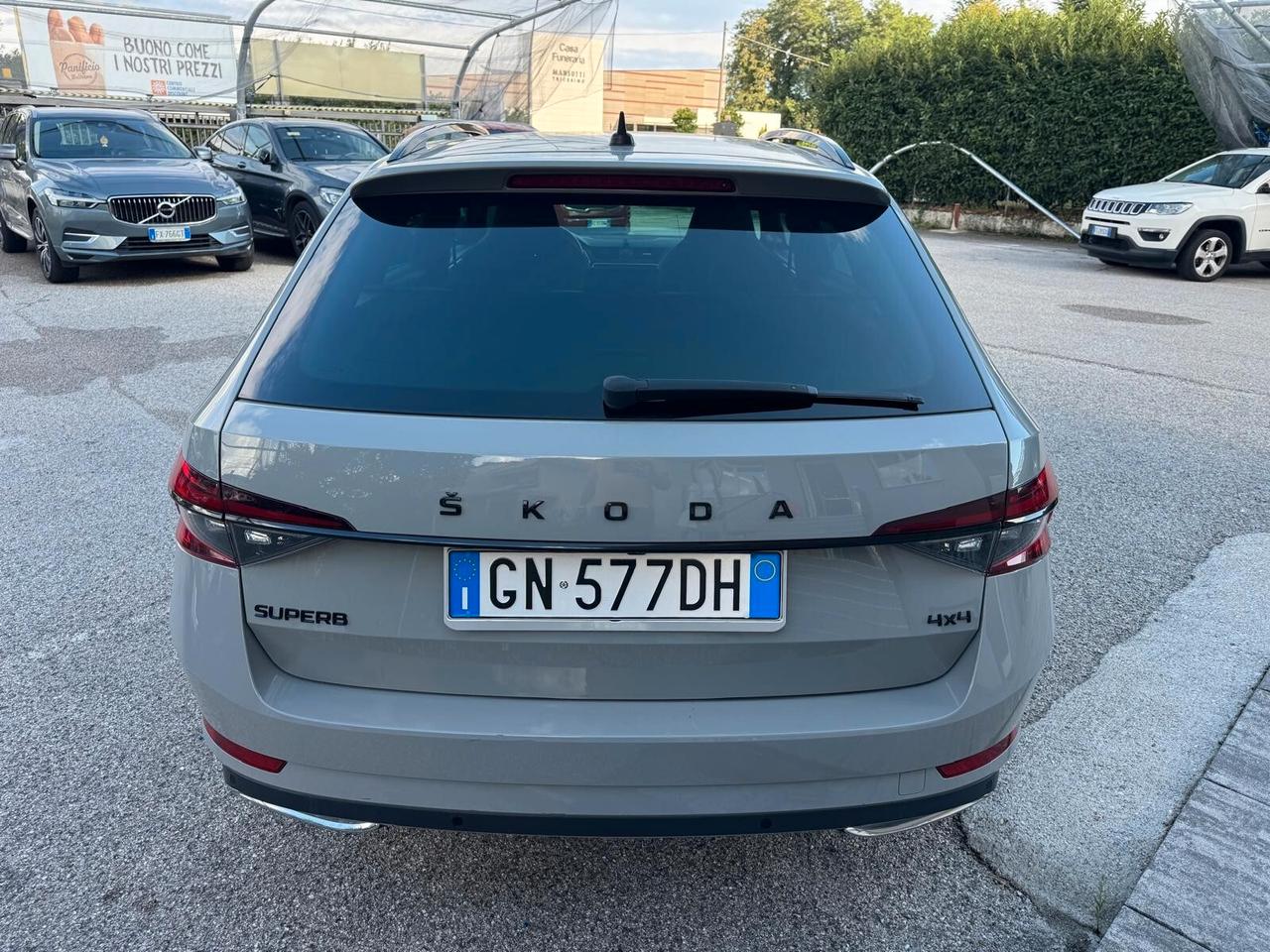 Skoda Superb 2.0 TDI EVO 200 CV SCR DSG Wagon 4x4 SportLine