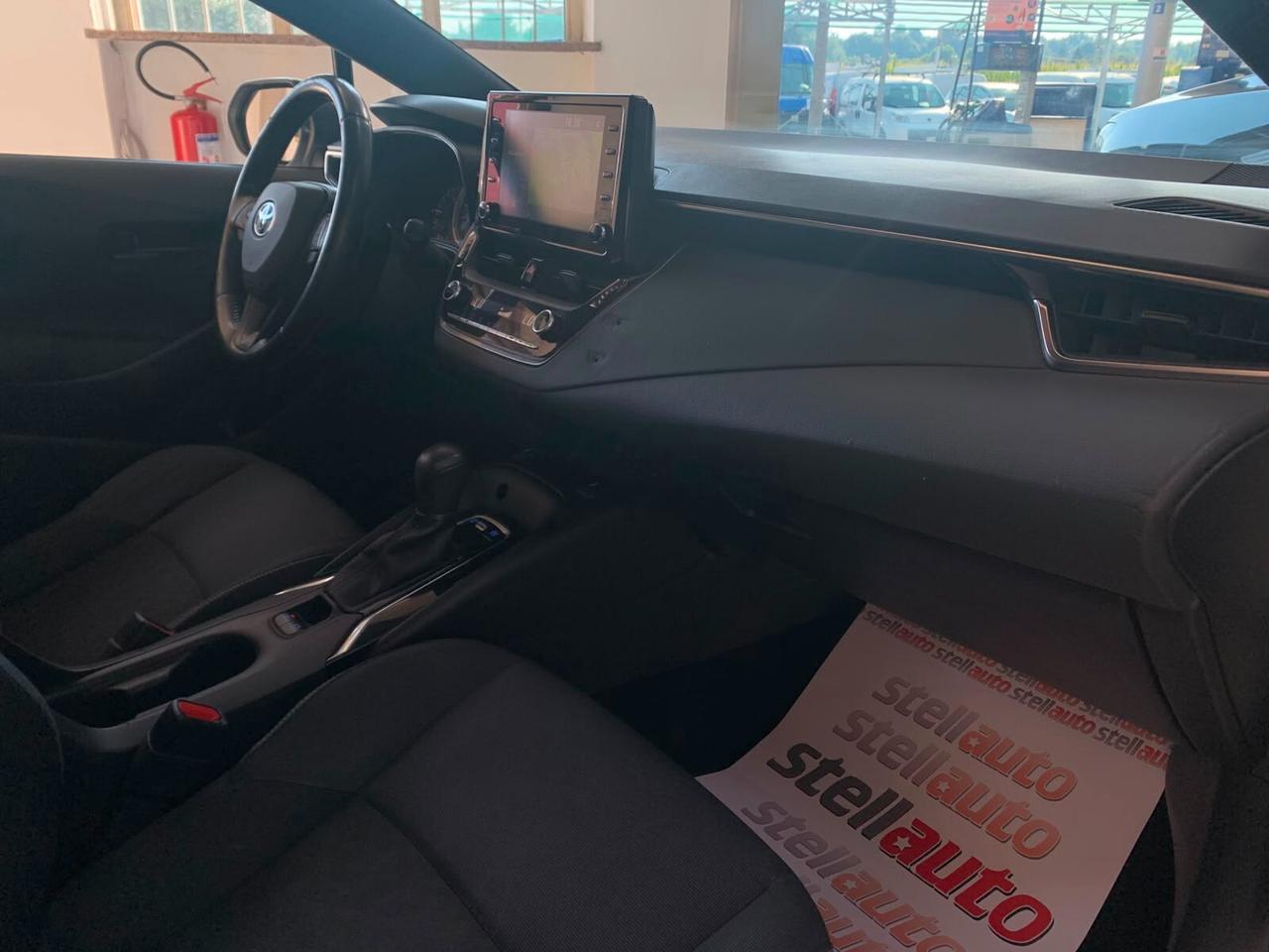 Toyota Corolla 1.8 Hybrid Business *IVA DEDUCIBILE*
