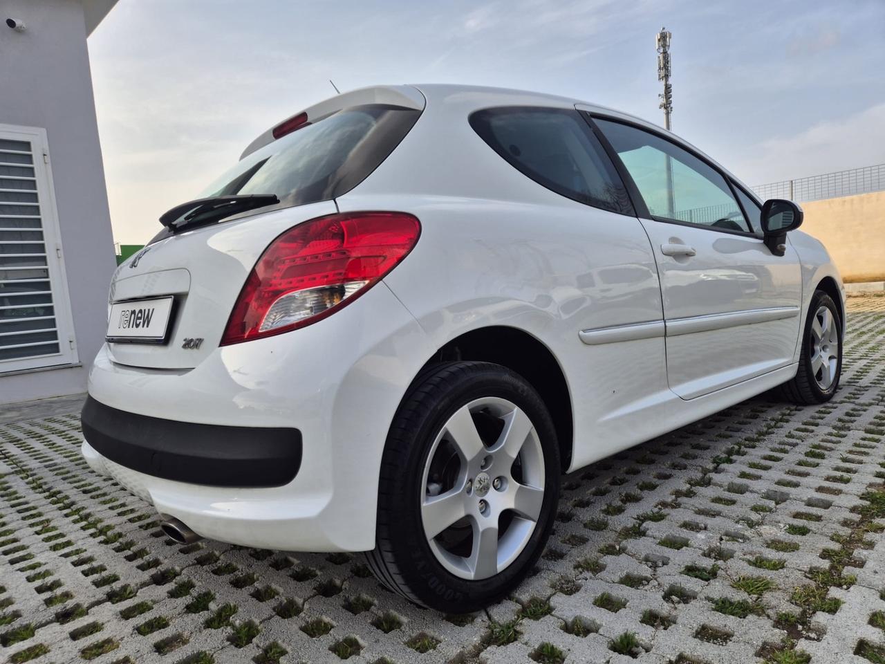 Peugeot 207 1.6 HDi 110CV 3p.
