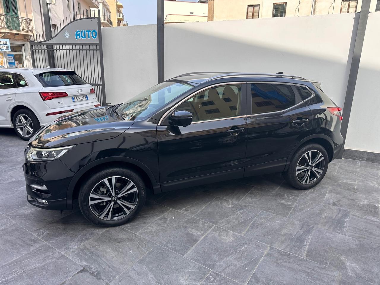 Nissan Qashqai 1.5 dCi n-connecta