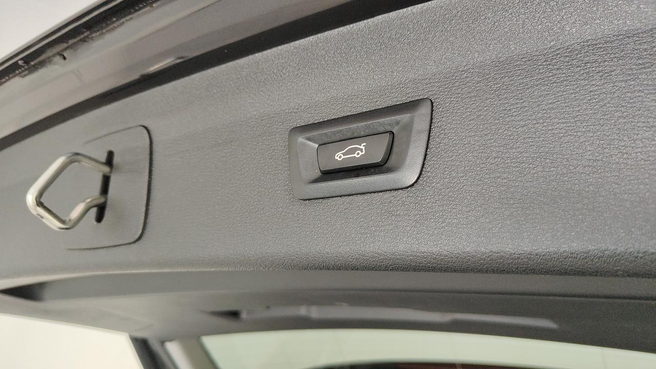 BMW X1 F48 2019 - X1 xdrive18d xLine Plus auto