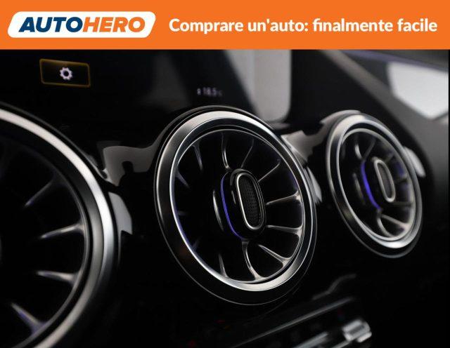 MERCEDES-BENZ GLA 200 d Automatic Sport