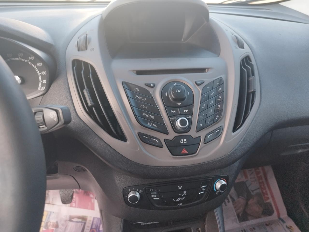 Ford Tourneo Courier Tourneo Courier 1.5 TDCI 95 CV Titanium