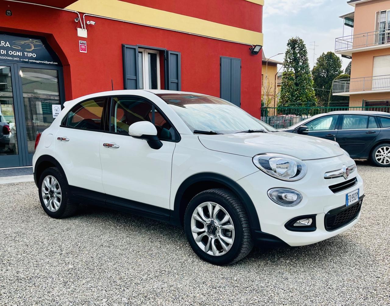 Fiat 500X con 21.365km !