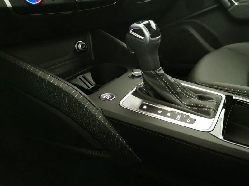 Audi Q2 35 1.5 tfsi Identity Black s-tronic