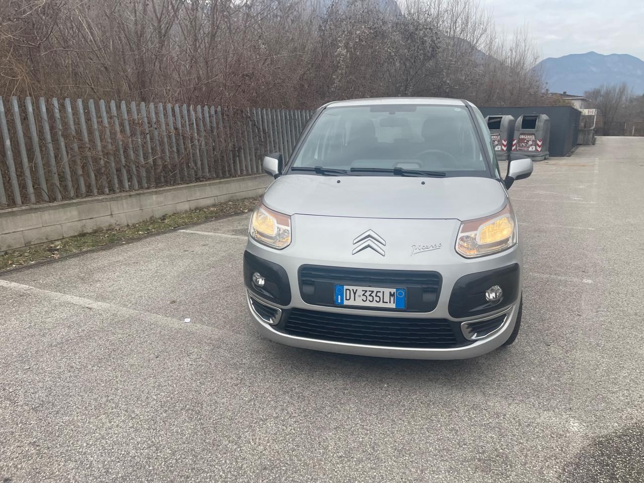 Citroen C3 Picasso 1.4 VTi 95 Exclusive Style SI NEOPATENTATI