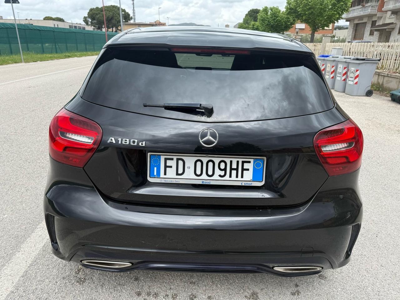 Mercedes-benz A 180 A 180 d Premium