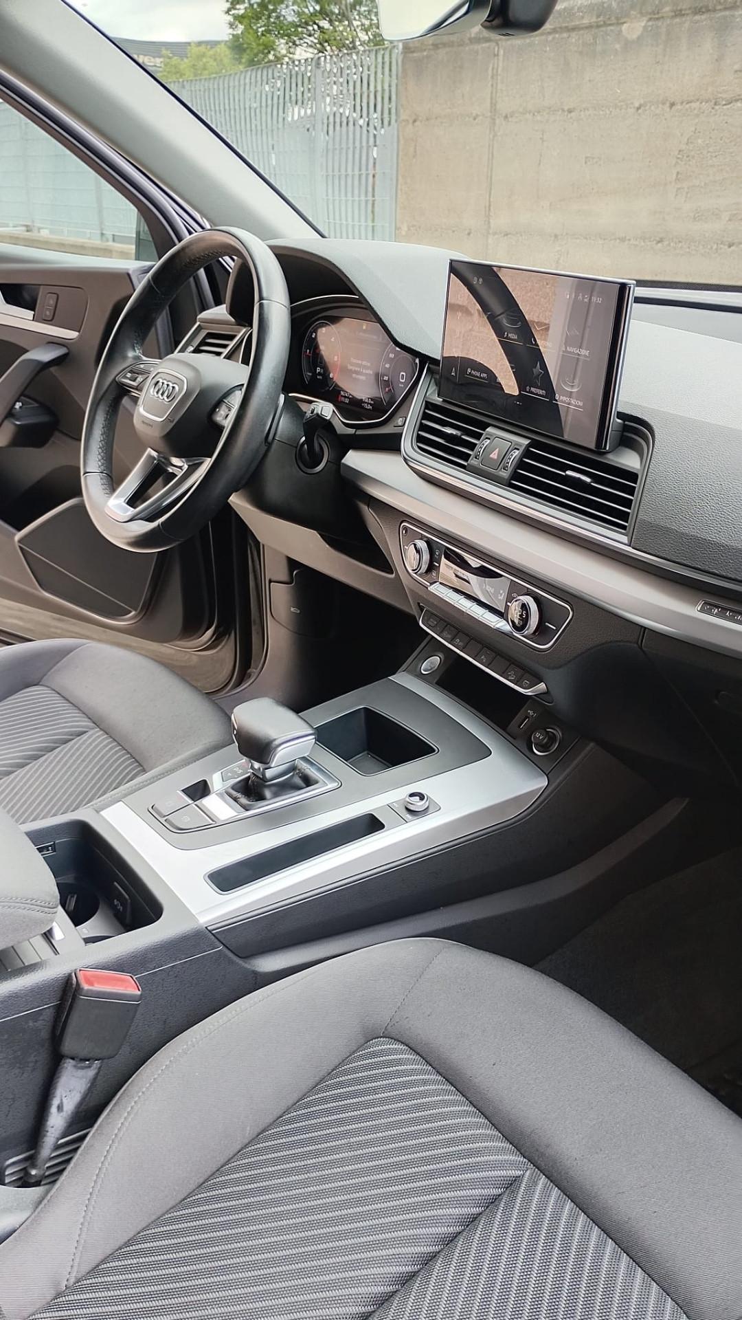 Audi Q5 40 TDI 204 CV quattro S tronic Business Advanced
