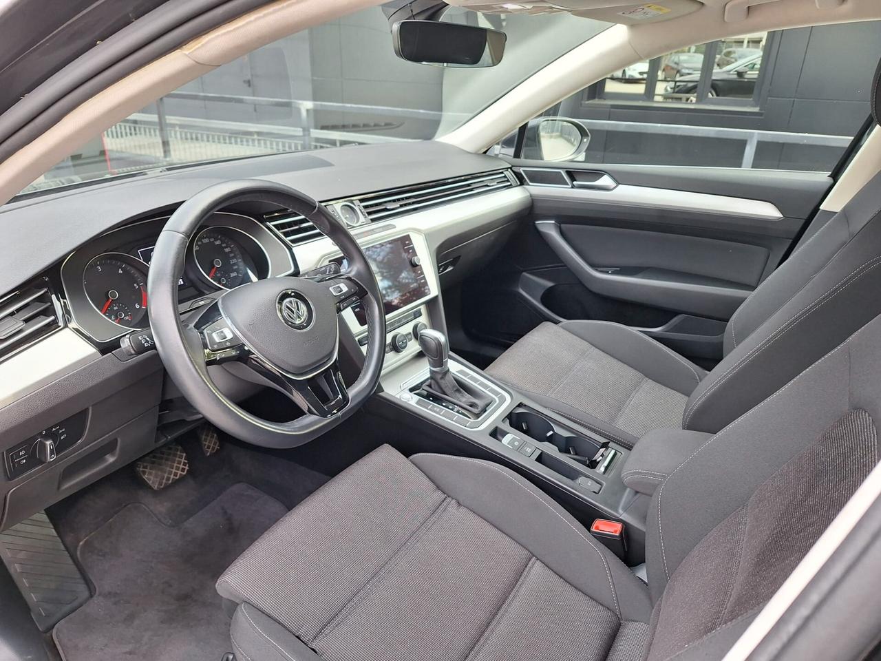 Volkswagen Passat Variant 2.0 TDI DSG Business BMT UNICO PROPRIETARIO IVA ESPOSTA