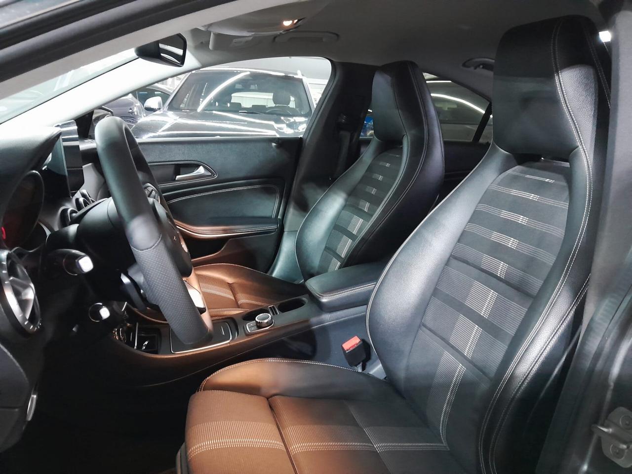 Mercedes-benz CLA 200 d Automatic Premium