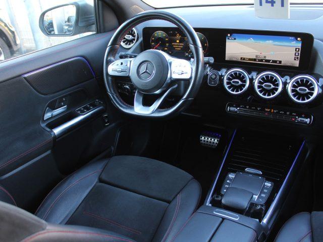 MERCEDES-BENZ GLA 200 d Automatic Premium