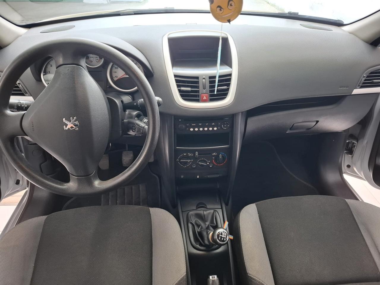 Peugeot 207 1.4 8V 75CV 5p. X Line ECO GPL