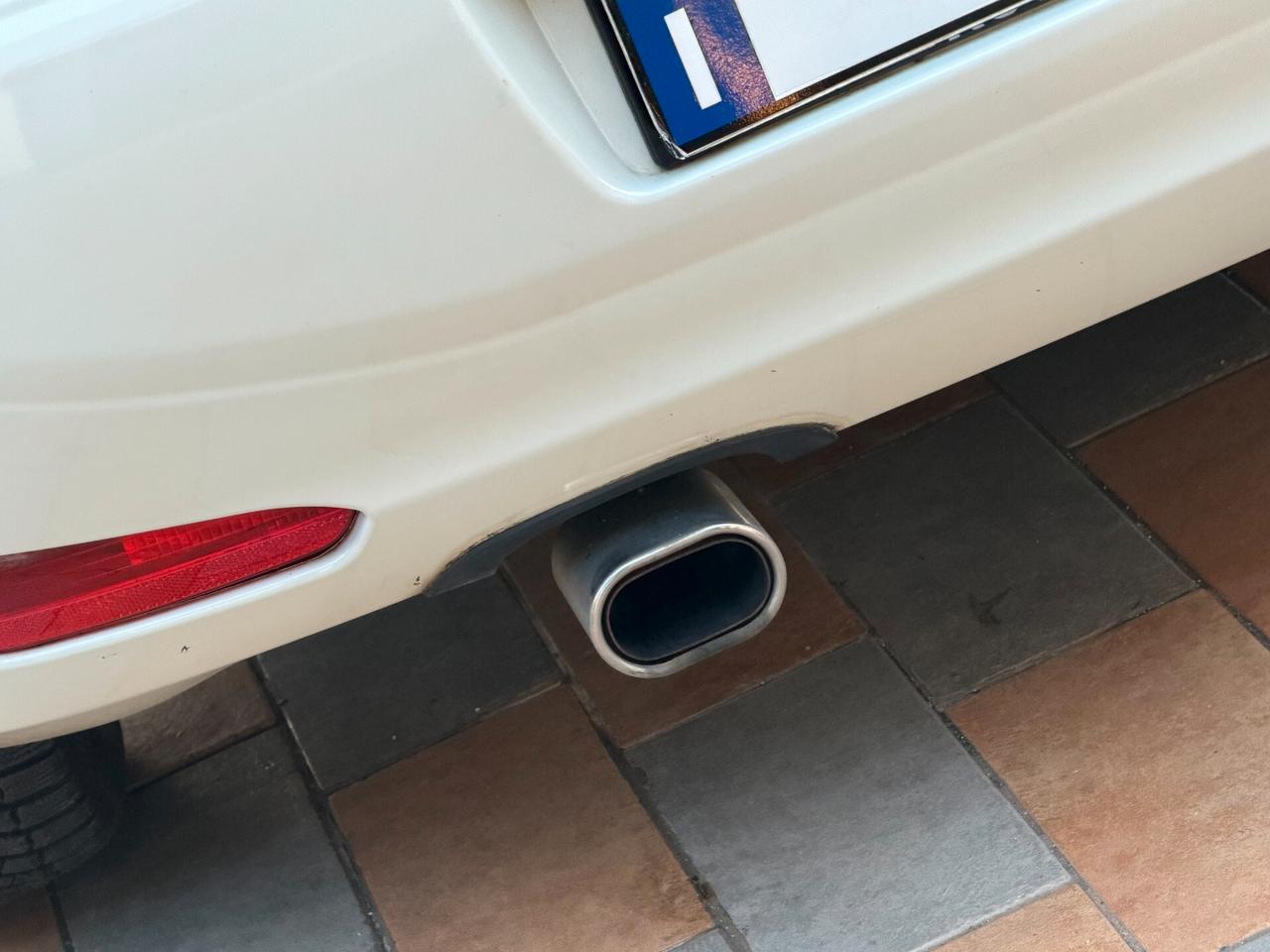 Fiat Punto New 1.3 M.JET 75 cv. 5p LOUNGE (MOTORE DA RIVEDERE)