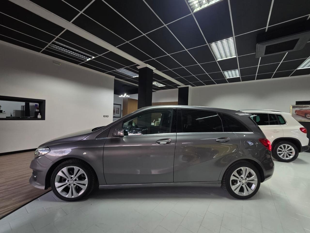 Mercedes-benz B 200 B 200 CDI Premium
