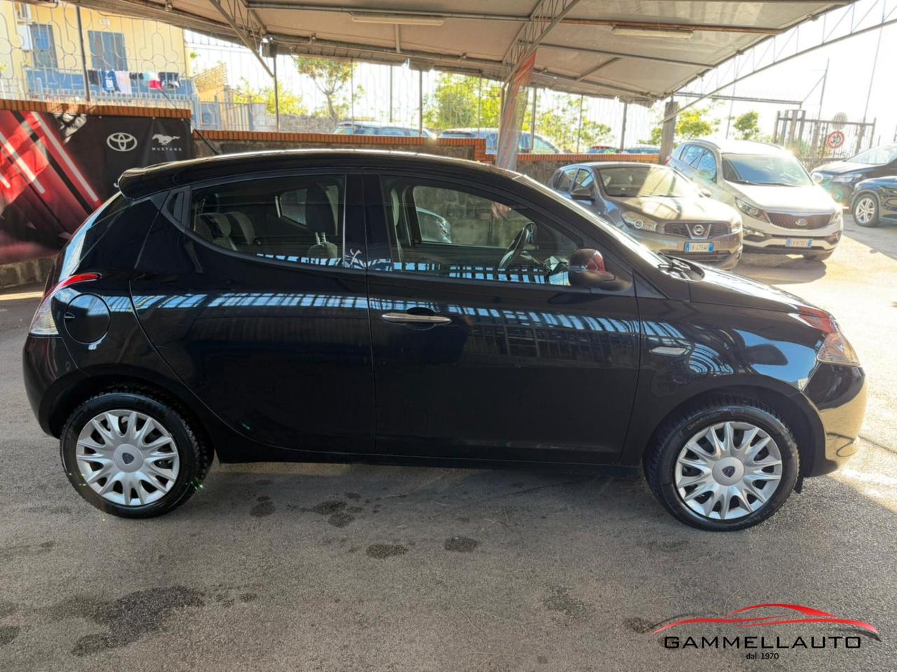 Lancia Ypsilon 1.2 Silver 69CV