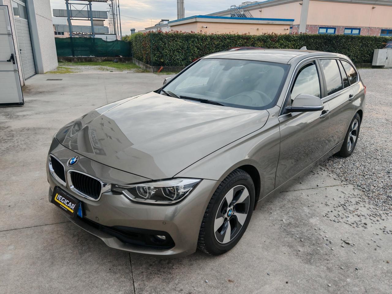 BMW 320 XDRIVE UNIPROPRIETARIO KM VERI GARANZIA