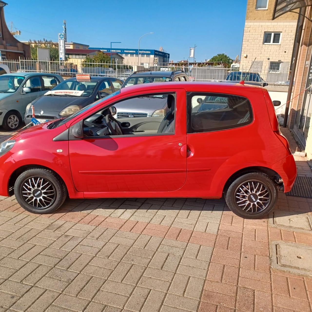 129.888KM PERFETTA TWINGO 1.2 NEOPATENTATI
