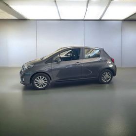 Toyota Yaris Yaris 1.0 5 porte Lounge - OK NEOPATENTATI - RETROCAMERA - CATENA DI DISTRIBUZIONE