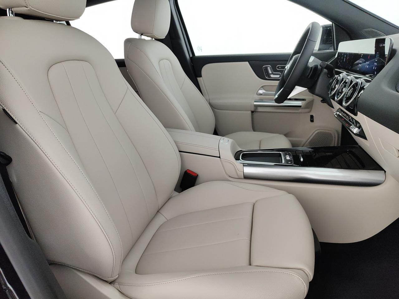 Mercedes-Benz GLA 200 d