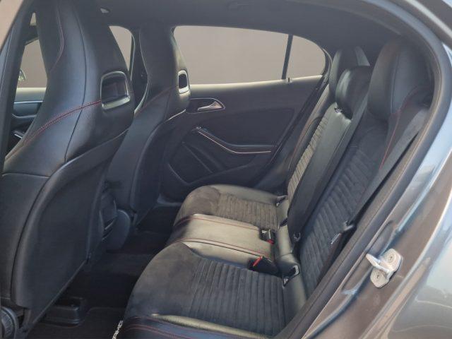 MERCEDES-BENZ GLA 220 d Automatic Sport