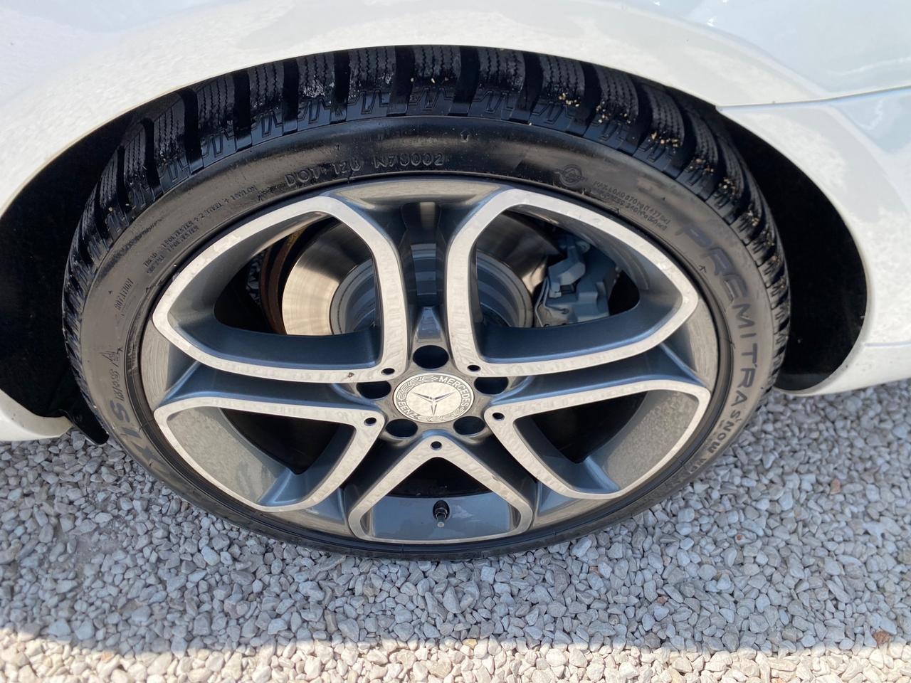Mercedes-benz E 220 BlueTEC Cabrio Premium