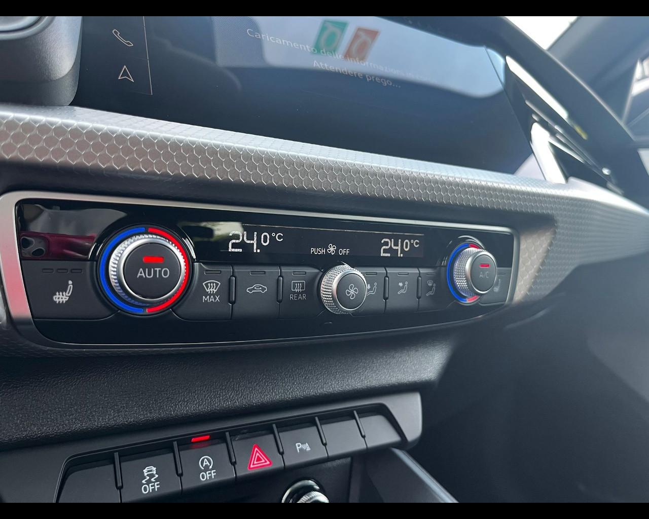 AUDI A1 ALLSTREET 35 TFSI S-TRONIC IDENTITY CONTRAST