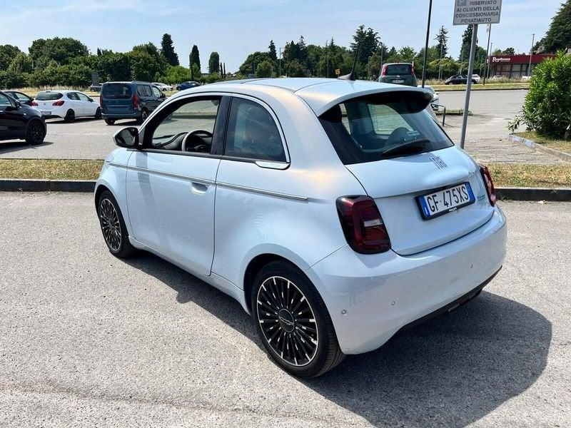 FIAT 500 La Prima Berlina