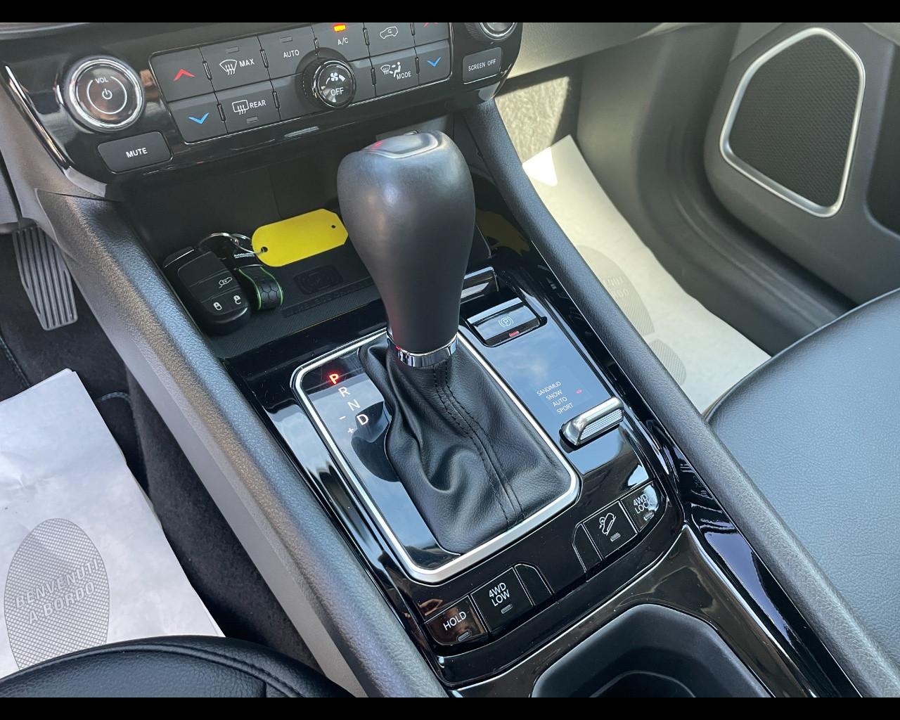 JEEP Compass Plug-In Hybrid My22 Upland 1.3 Turbo T4 Phev 4xe At6 240cv
