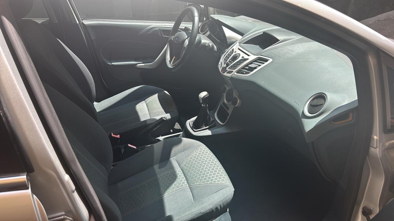 Ford Fiesta 1.2 82 CV 5 porte Titanium