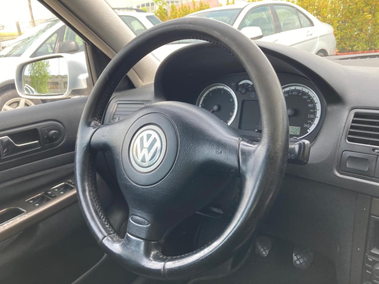 VOLKSWAGEN BORA 1.9 TDI (PROPRIETARIO UNICO)