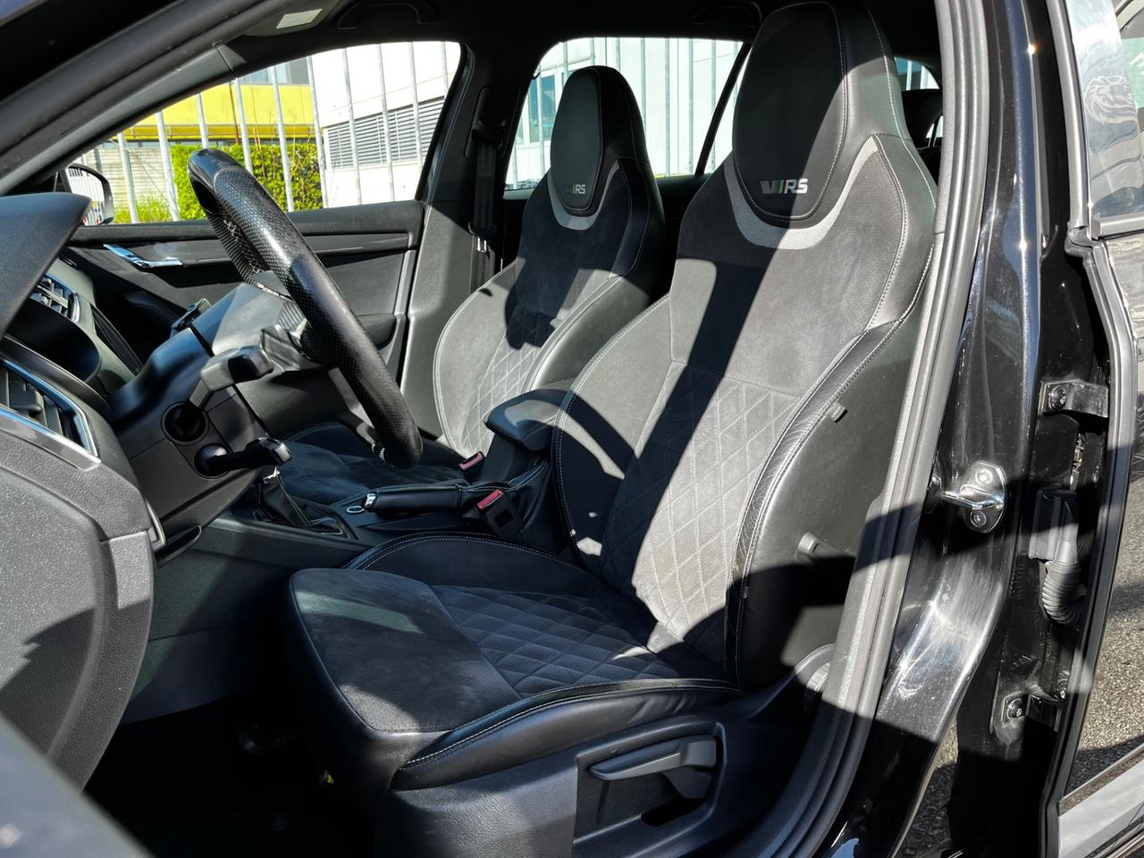 Skoda Octavia RS 2.0 TDI 184cv 4x4 DSG FULL OPTIONAL