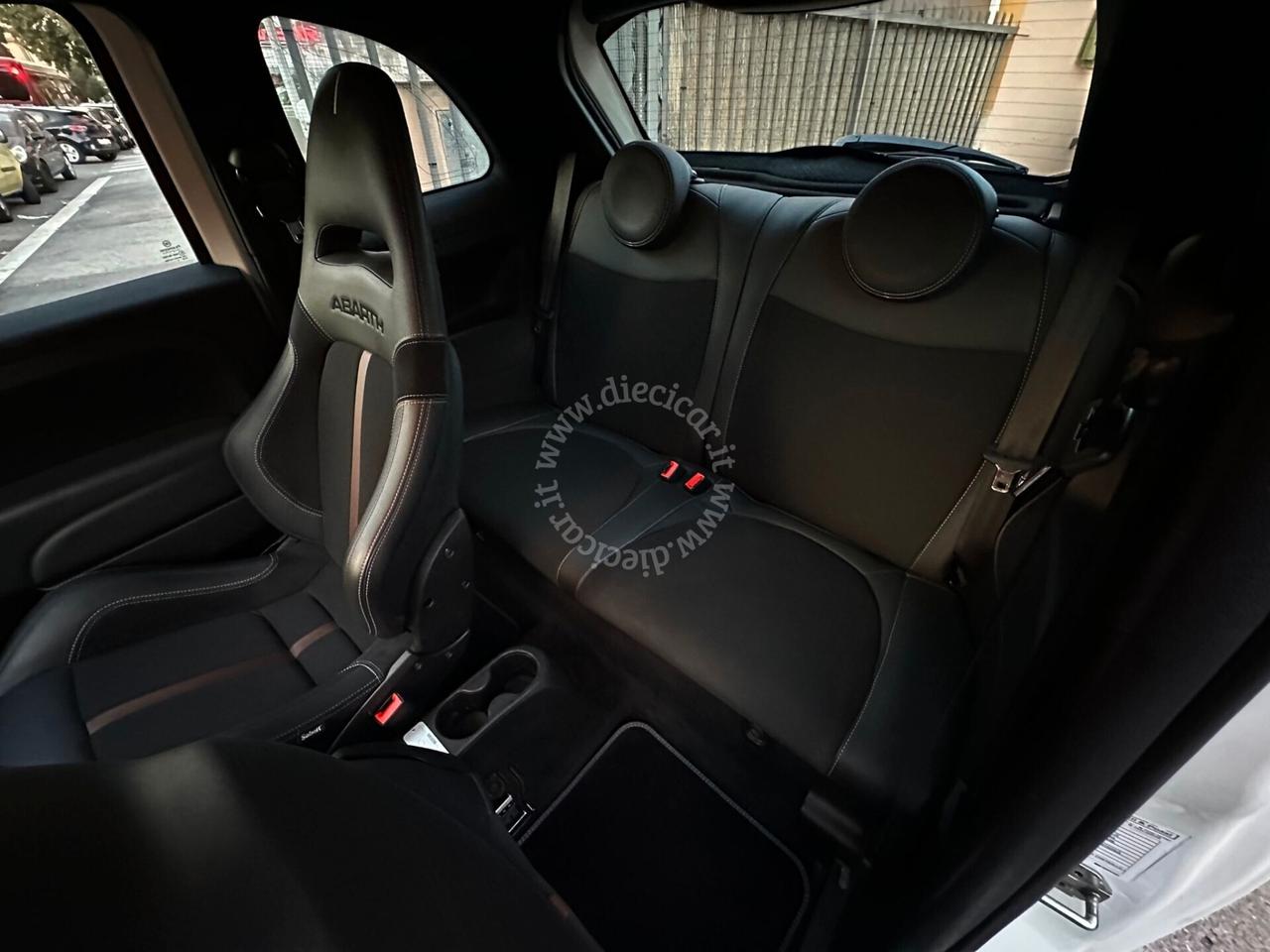 Abarth 695 1.4 Turbo T-Jet 180 CV 70° XENO NAVI SABELT UNIPRO