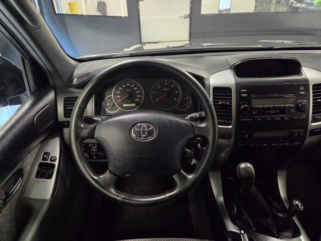 TOYOTA Land Cruiser 3.0 D-4D 16V cat 3 porte Sol