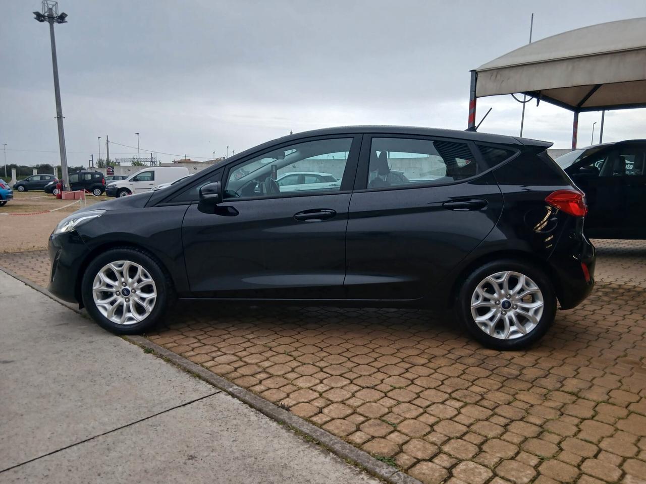 Ford Fiesta 1.1 BENZINA 75CV NEOPATENTATI
