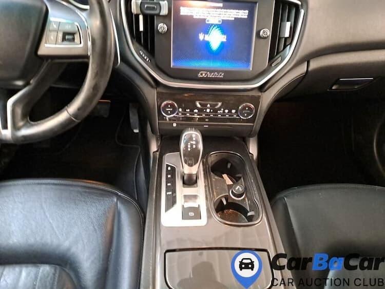 Maserati Ghibli 3.0 benzina 330 CV ( benzina )