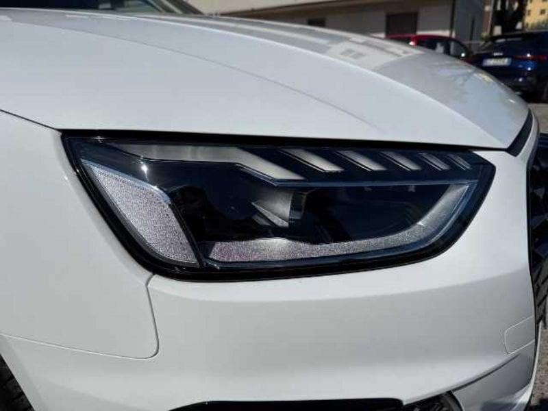 Audi A4 V 2019 Berlina 30 2.0 tdi mhev S line edition 136cv s-tronic