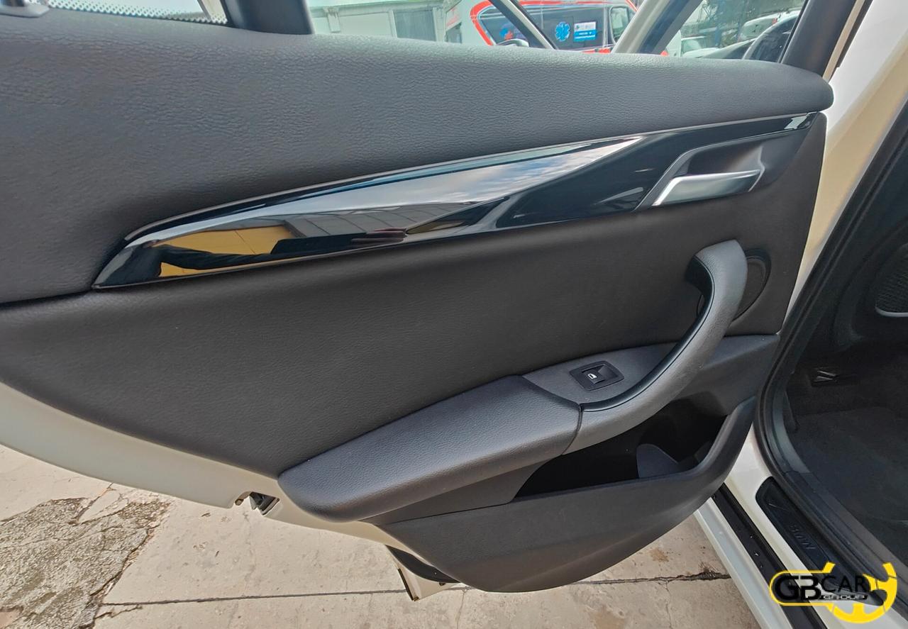 Bmw X1 sDrive18i Advantage