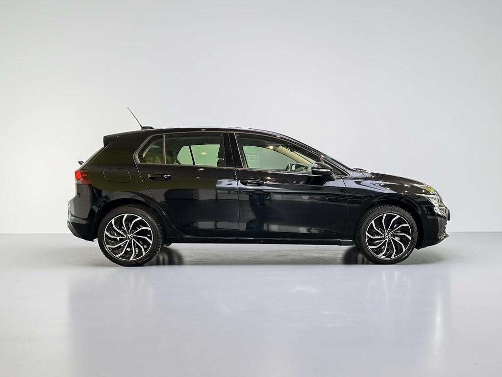 Volkswagen Golf 1.0 eTSI EVO Life DSG