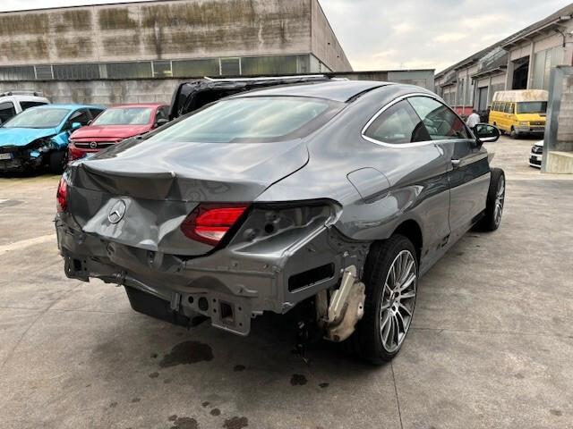 Mercedes-benz C 220 C 220 d Auto Coupé Premium