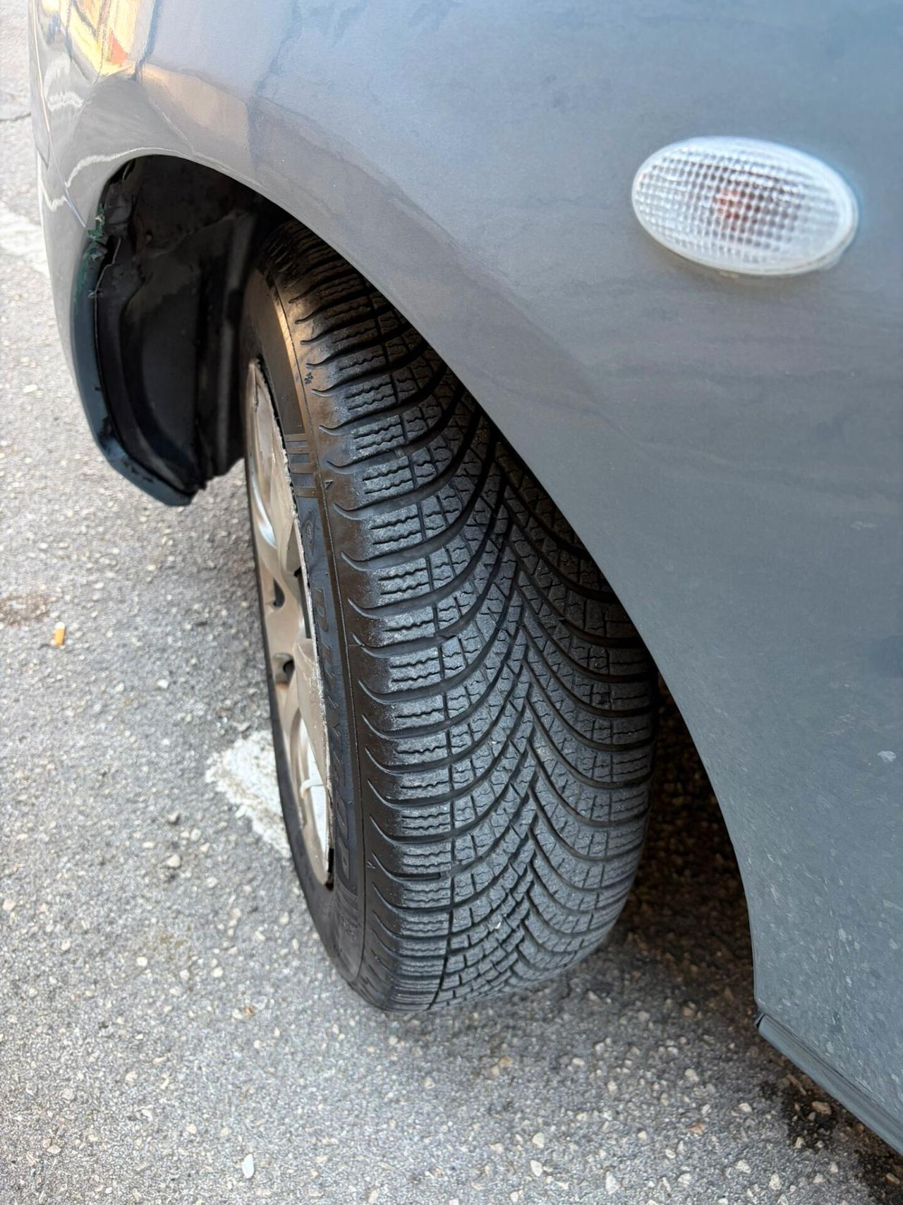 Mazda 2 Mazda2 1.3 16V 75CV 5p. Play
