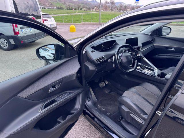 PEUGEOT 5008 BlueHDi 130 S&S Allure ok NEOPATENTATO